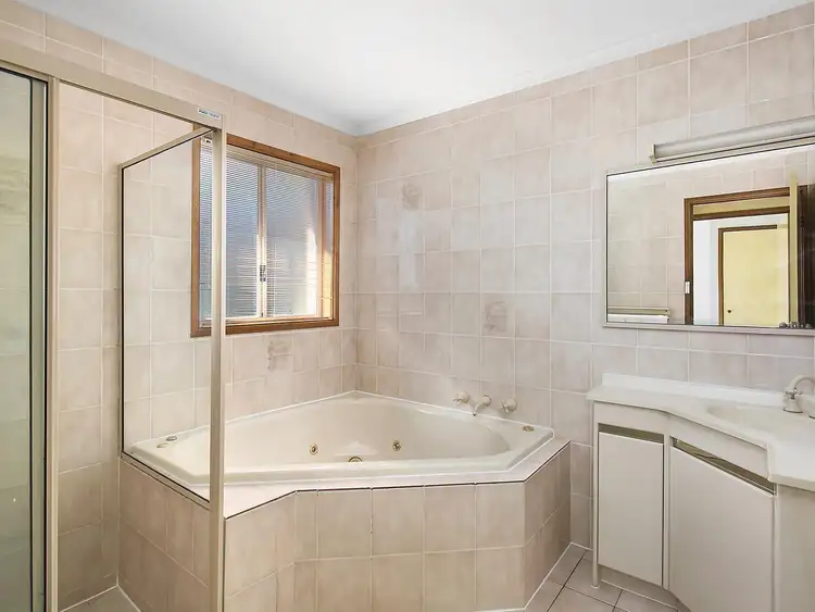 Fifth view of Homely townhouse listing, 4/7 Mugglestone Place, Bruce ACT 2617