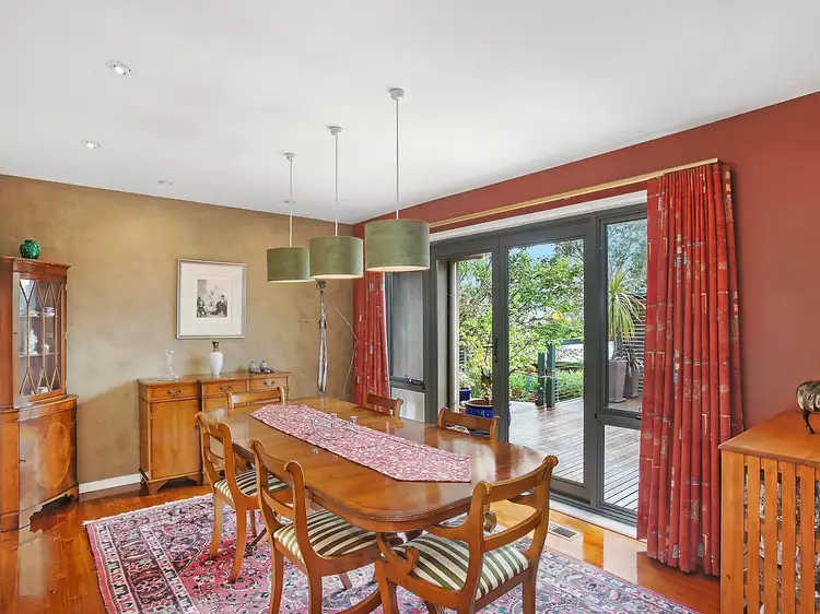 32 Aurora Close, Mawson ACT 2607