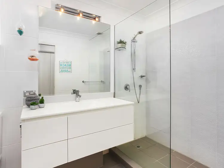 Sixth view of Homely apartment listing, 2084/1 The Vistas Drive, Carrara QLD 4211