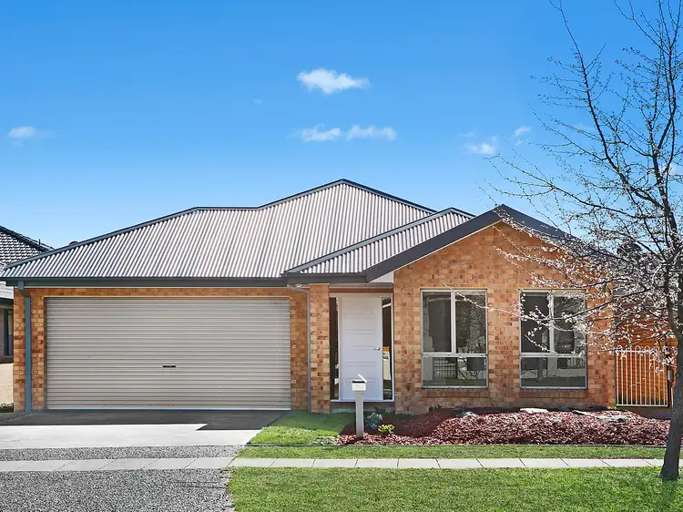 5 Wombeyan Street, Harrison ACT 2914