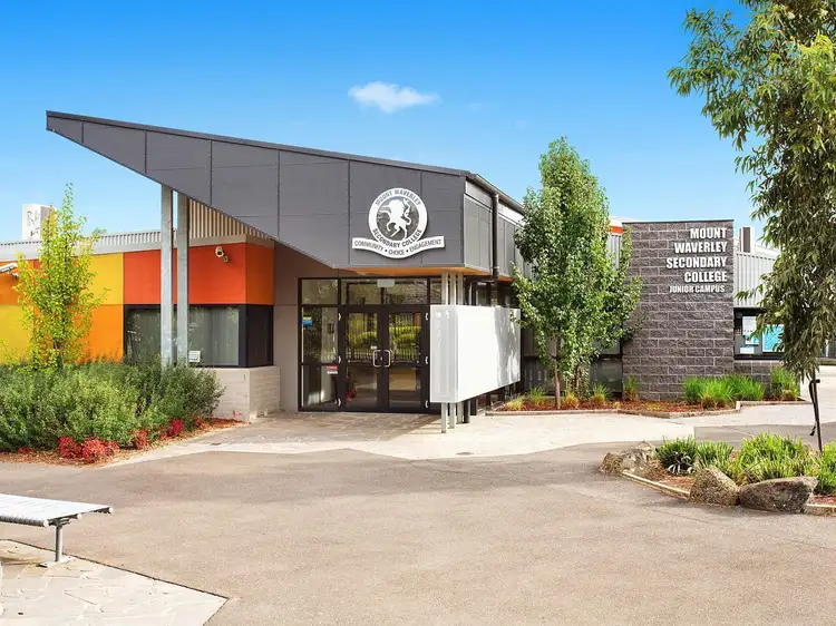 Fourth view of Homely house listing, 2 Yangoora Court, Mount Waverley VIC 3149