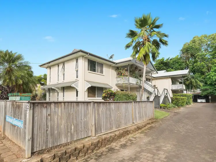 3/231 Kamerunga Road, Freshwater QLD 4870