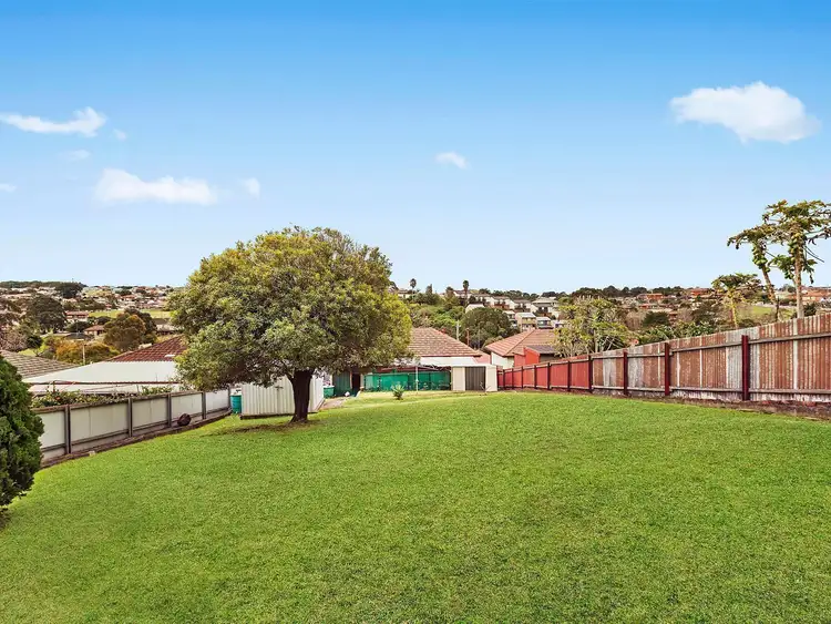 Second view of Homely house listing, 32 Denise Street, Lake Heights NSW 2502