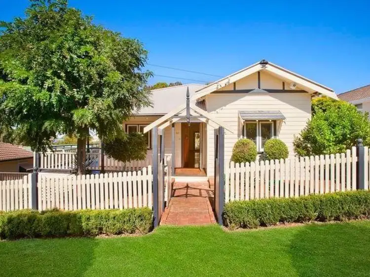 53 George Street, Thirroul NSW 2515