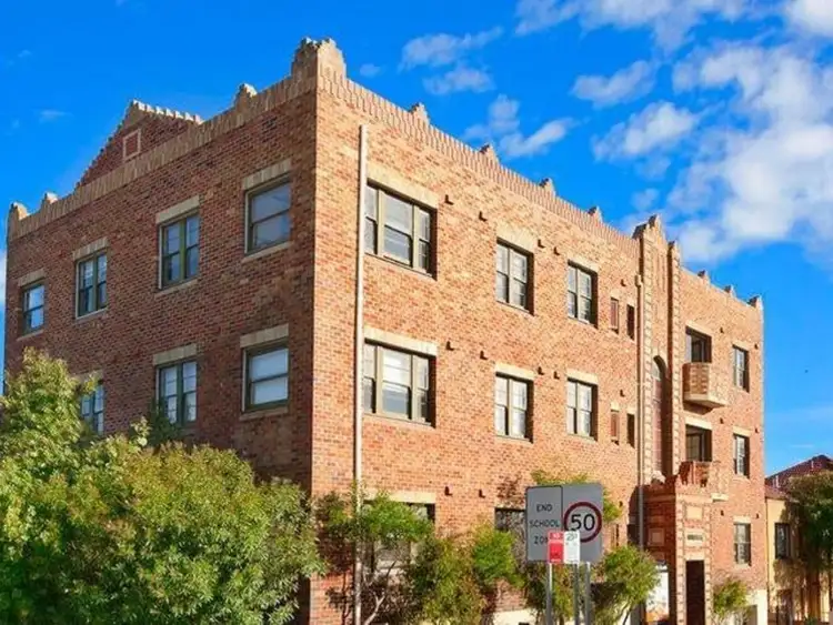 Third view of Homely apartment listing, 8/1 Brighton Boulevard, Bondi Beach NSW 2026