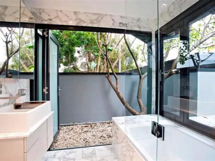 Fourth view of Homely house listing, 8 Glenayr Avenue, North Bondi NSW 2026