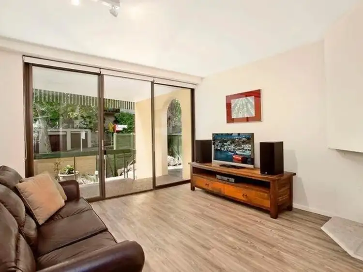 Main view of Homely apartment listing, 6/1A Hazelbank Road, Wollstonecraft NSW 2065