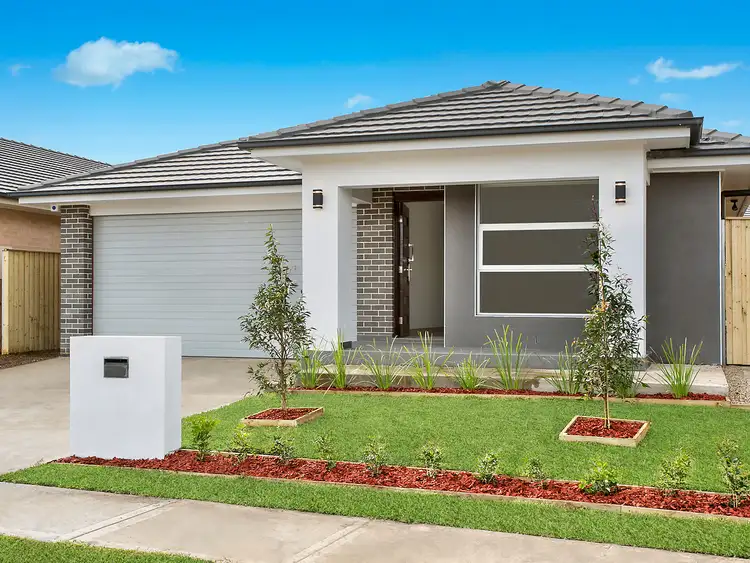 21 Devlin Drive, Gledswood Hills NSW 2557