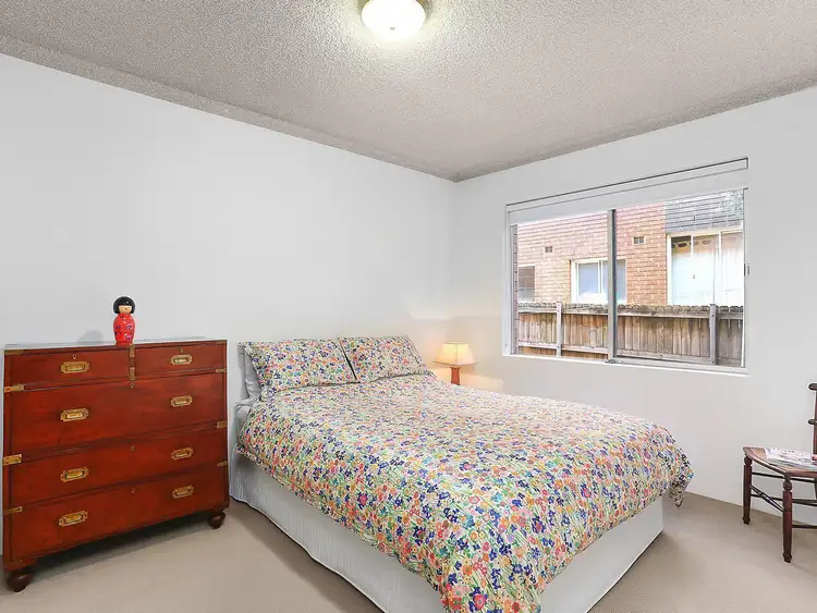 Third view of Homely apartment listing, 2/113 Queenscliff Road, Queenscliff NSW 2096