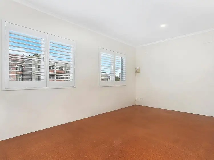 Third view of Homely studio listing, 9/167 William Street, Darlinghurst NSW 2010