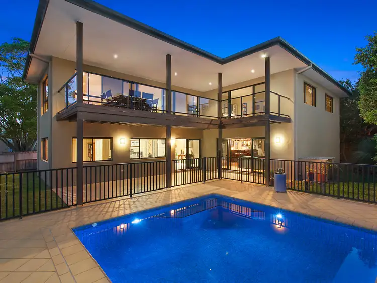 16 White Fig Court, Banora Point NSW 2486
