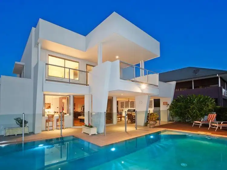 842 Legend Trail, Robina QLD 4226