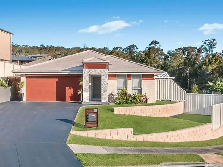 89 Araminta Chase, Cameron Park NSW 2285