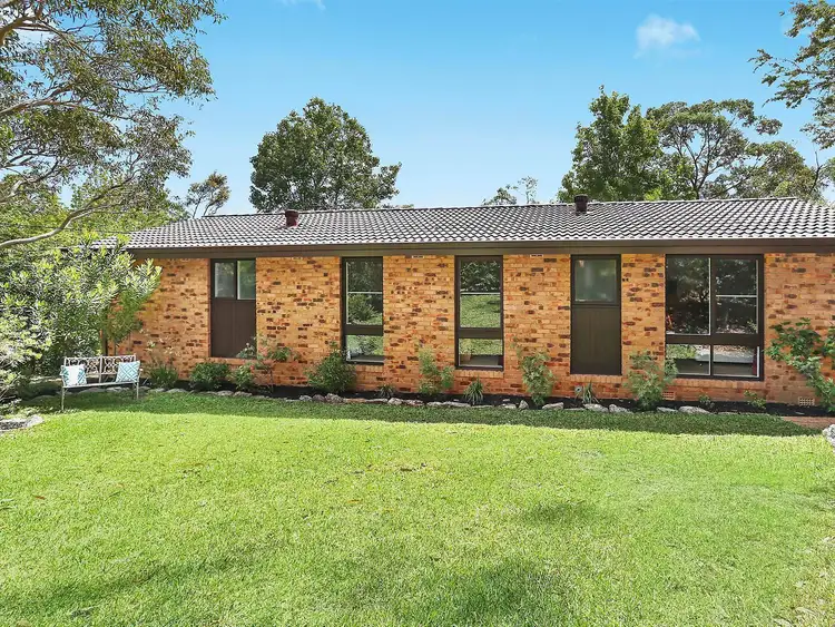 2 Glenelg Place, St Ives NSW 2075