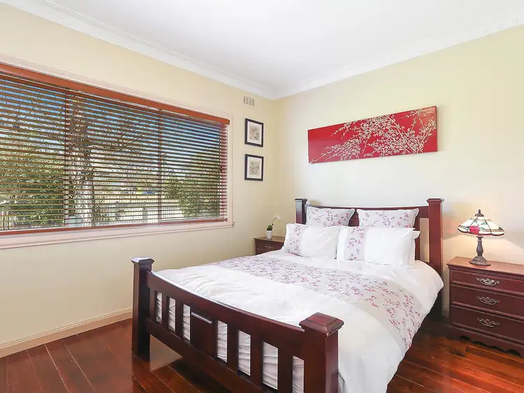 Sixth view of Homely house listing, 11 Luntar Road, Oakleigh South VIC 3167