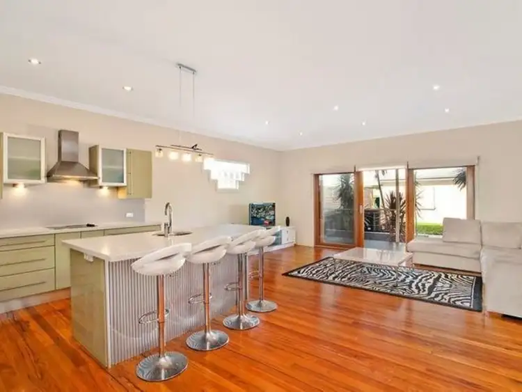 14 Nile Street, Mayfield NSW 2304