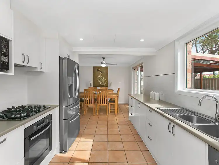 Second view of Homely townhouse listing, 8/9 Newbold Close, Thirroul NSW 2515