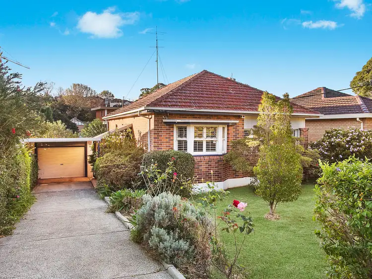 56 Rowland Avenue, Wollongong NSW 2500