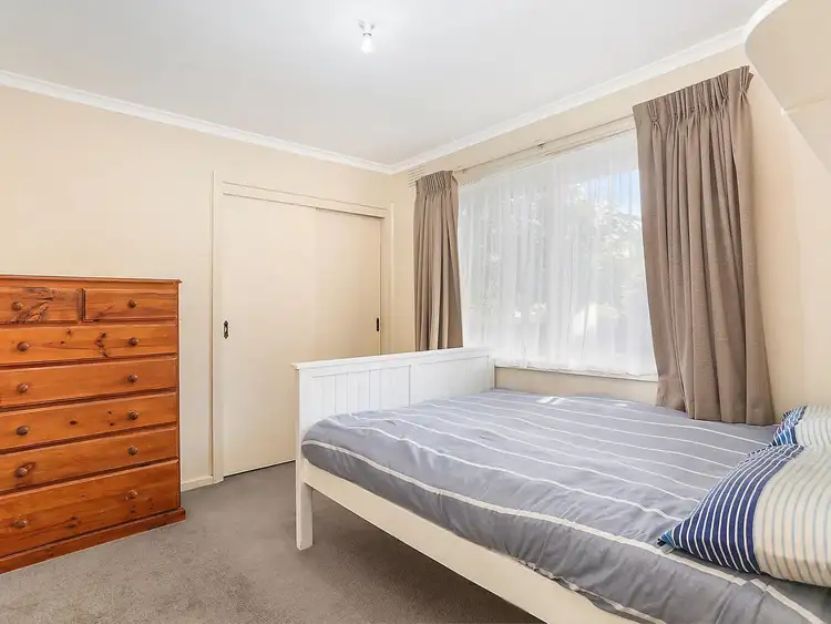 Fifth view of Homely house listing, 6 Winnette Court, Ringwood VIC 3134