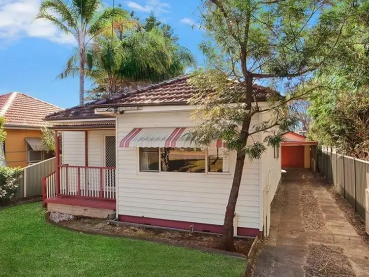 13 Hector Street, Umina Beach NSW 2257
