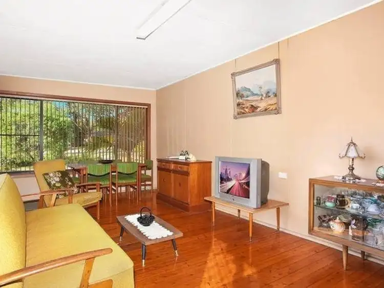 Second view of Homely house listing, 1 Commonwealth Avenue, Blackwall NSW 2256