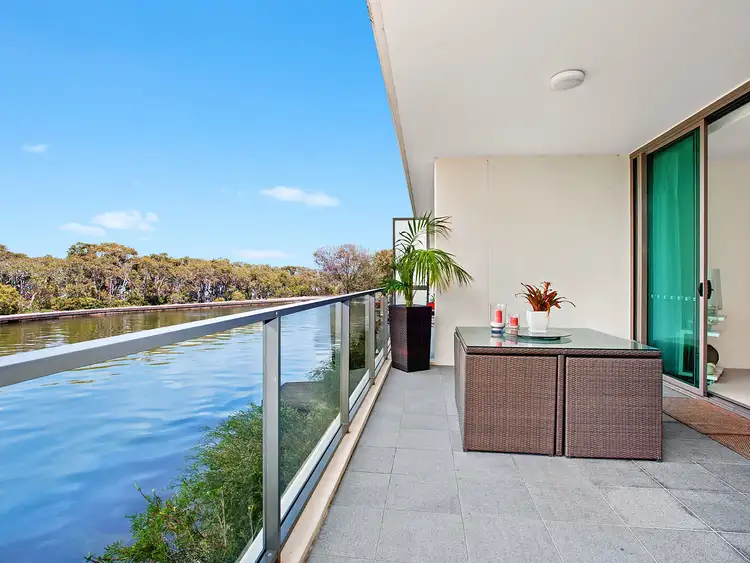 29102/2 Ephraim Island Parade, Paradise Point QLD 4216