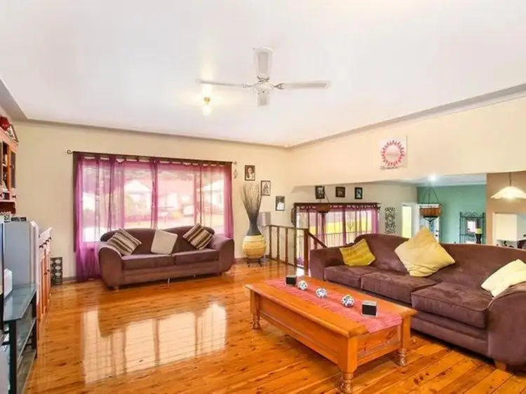 6 Heshbon Street, Gateshead NSW 2290