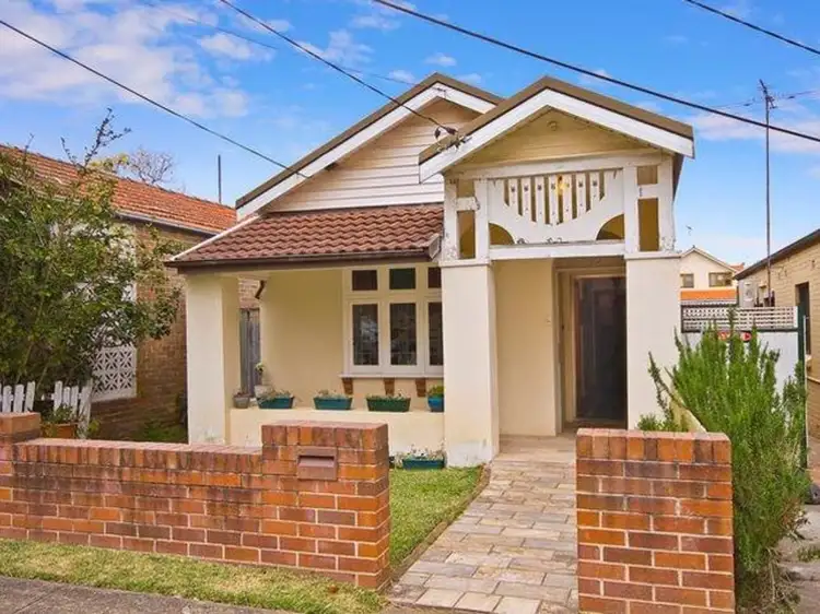 22 Third Street, Ashbury NSW 2193
