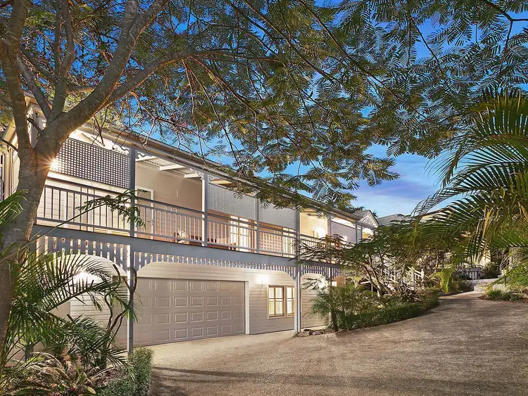 80 Lindsay Street, Hawthorne QLD 4171