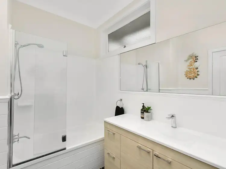 Sixth view of Homely house listing, 52 Risley Road, Figtree NSW 2525
