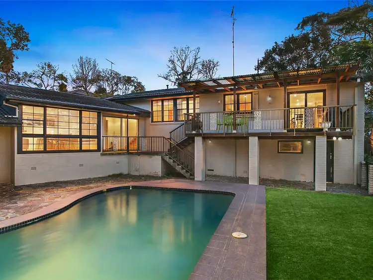 3 Leonora Avenue, St Ives NSW 2075