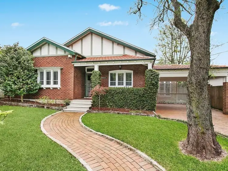 6 Melnotte Avenue, Roseville NSW 2069