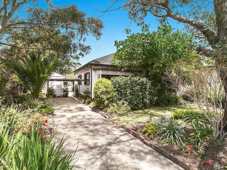 5 Connaghan Avenue, East Corrimal NSW 2518