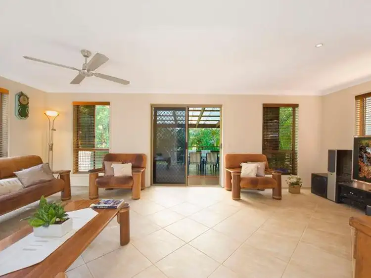 29 Cosmos Court, Elanora QLD 4221