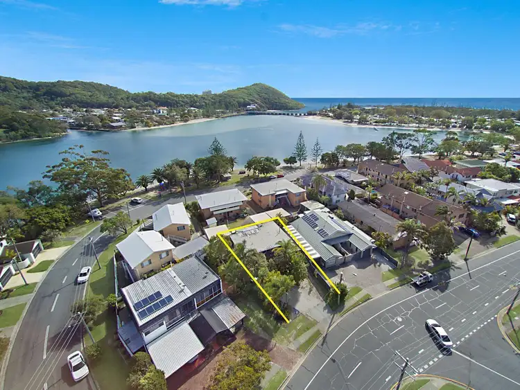 83 Tallebudgera Drive, Palm Beach QLD 4221