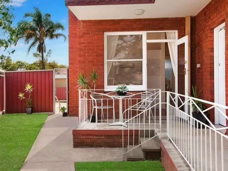 Second view of Homely apartment listing, 2/33 Bruce Street, Brighton-le-sands NSW 2216