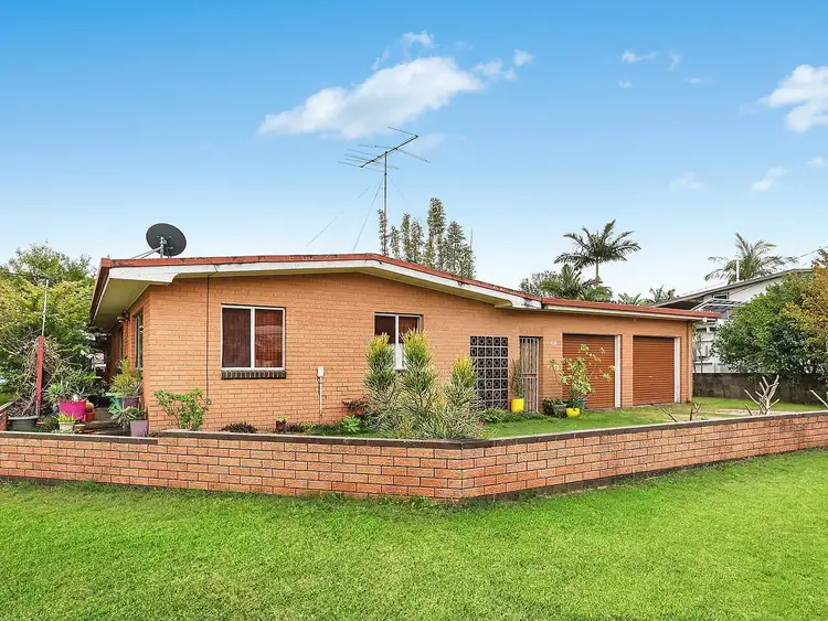 Second view of Homely house listing, 69 Twenty Sixth Avenue, Palm Beach QLD 4221