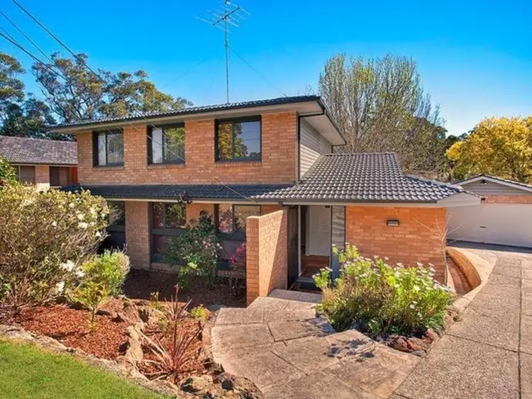 19 Woodbury Street, North Rocks NSW 2151