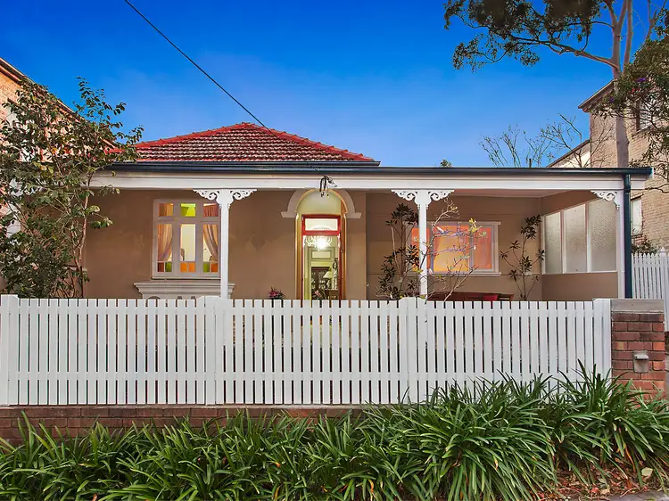 6 Wallace Street, Marrickville NSW 2204