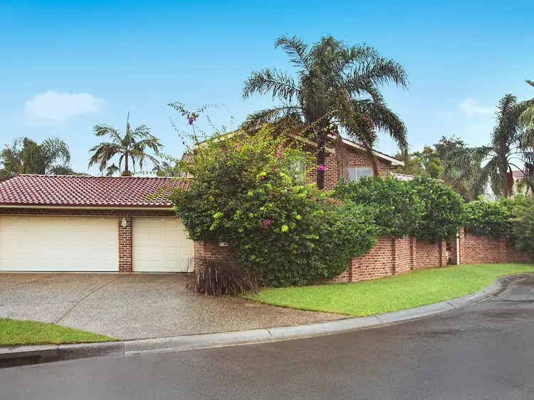 12 Hutchinson Drive, Balgownie NSW 2519