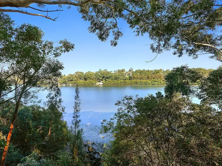 93 Clarke Street South, Peakhurst NSW 2210