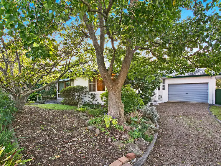 8 Bowman Avenue, Frenchs Forest NSW 2086