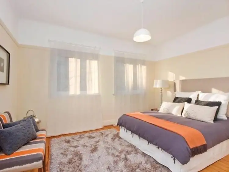 Third view of Homely apartment listing, 2/60 Womerah Avenue, Darlinghurst NSW 2010