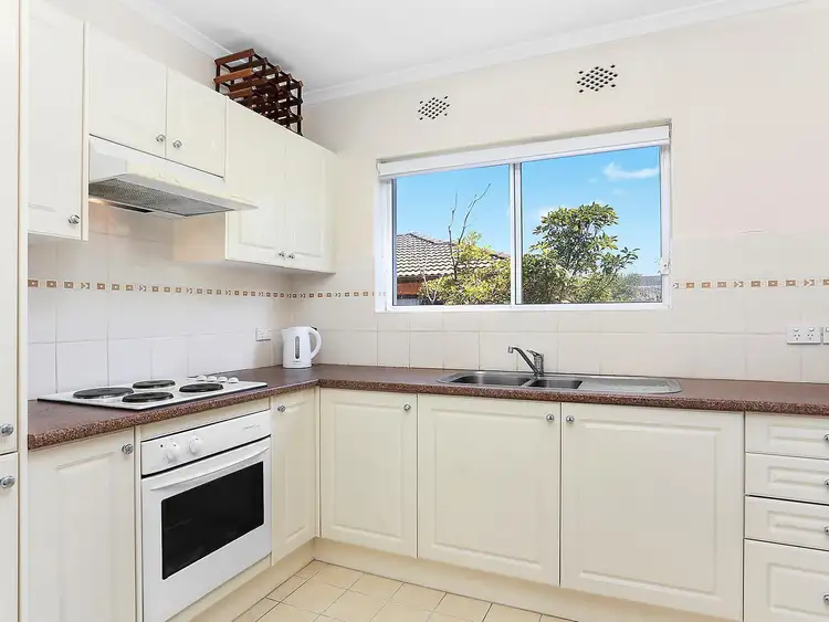 Third view of Homely apartment listing, 3/37 Seabeach Avenue, Mona Vale NSW 2103