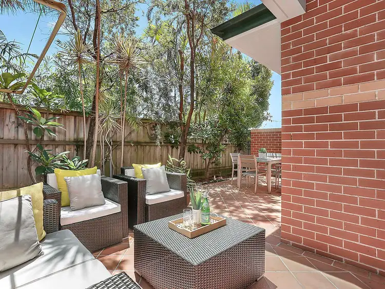 Fourth view of Homely apartment listing, 4/4 Beach Street, Clovelly NSW 2031