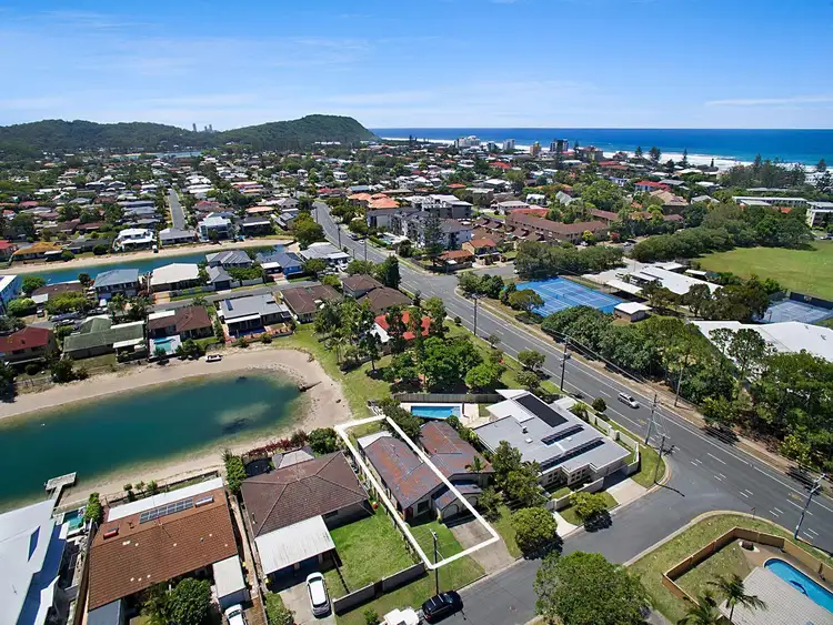 Fifth view of Homely semi-detached listing, 1/3 Barracuda Court, Palm Beach QLD 4221