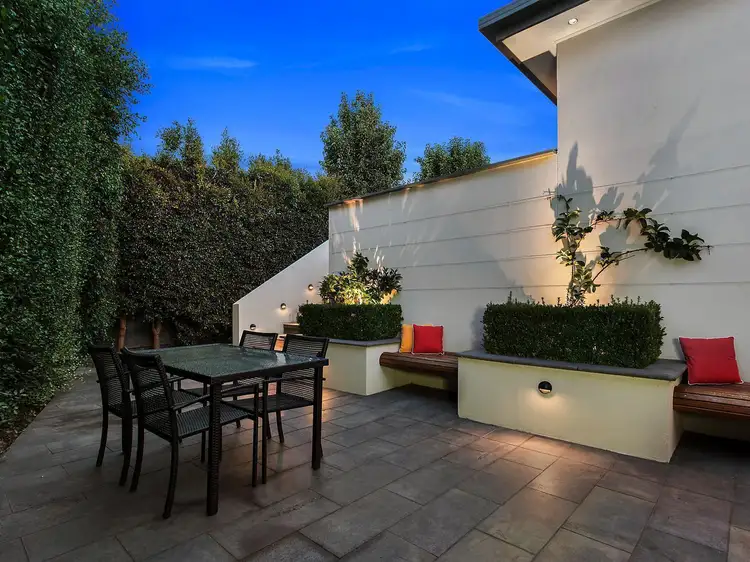 Second view of Homely house listing, 4 Kingswood Avenue, Mount Waverley VIC 3149