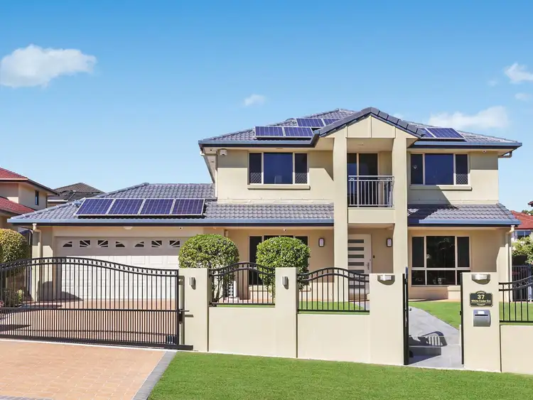 37 White Cedar Circuit, Stretton QLD 4116