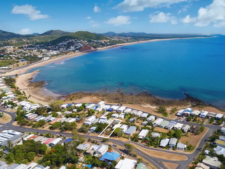 Second view of Homely house listing, 33 Matthew Flinders Drive, Cooee Bay QLD 4703