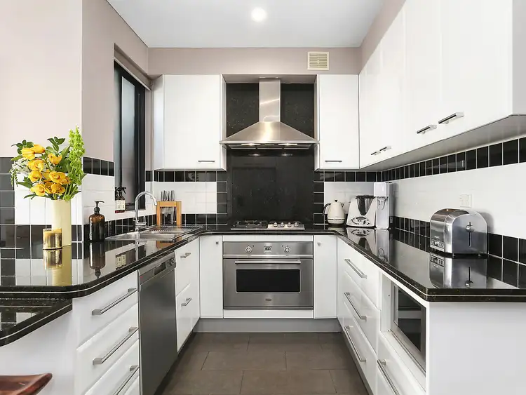 Fifth view of Homely house listing, 16 Beaconsfield Street, Alexandria NSW 2015